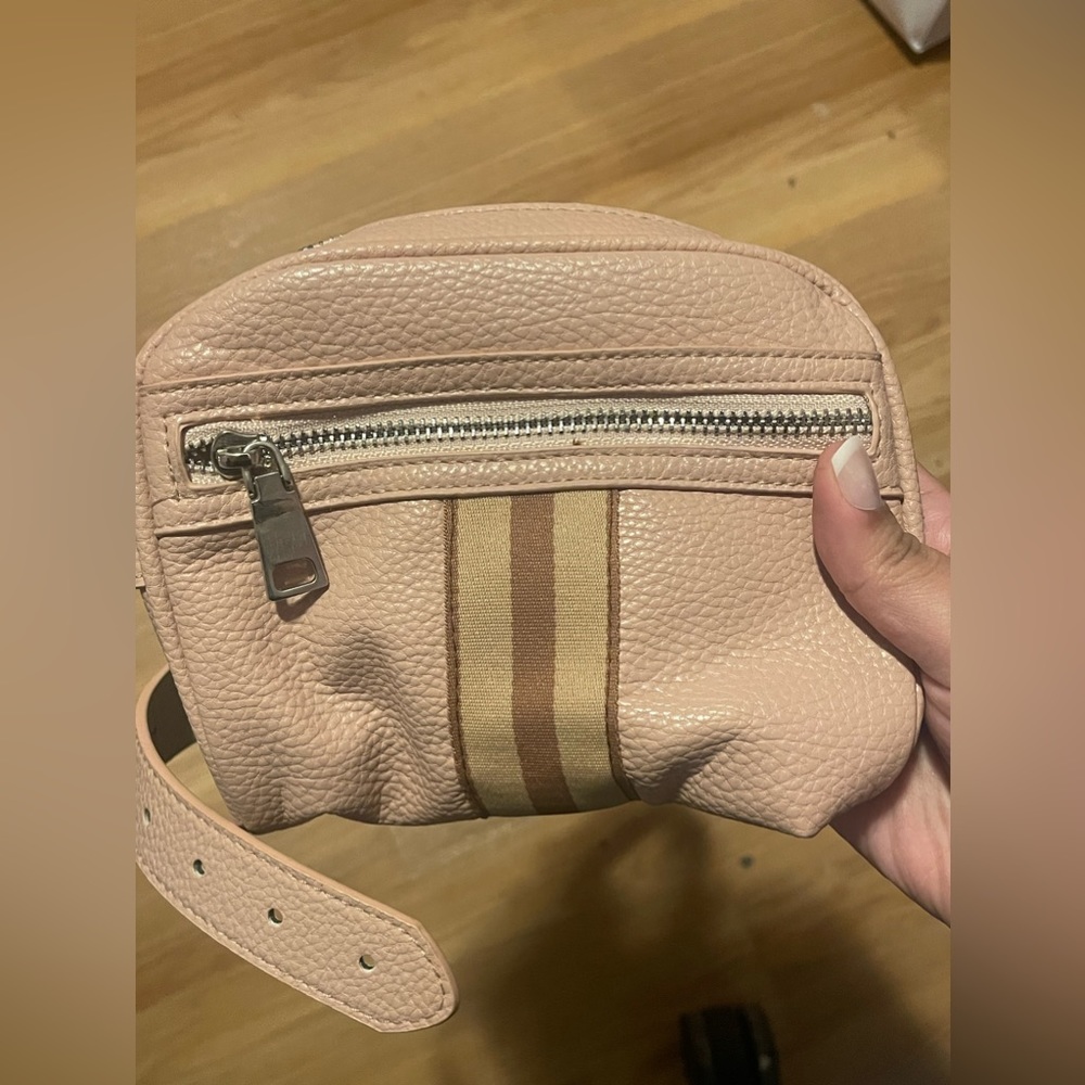 Fanny pack - Picture 2 of 2